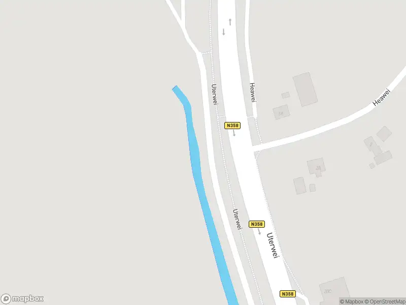 Politie met grote spoed naar de Uterwei in Augustinusga vanwege ongeval met letsel