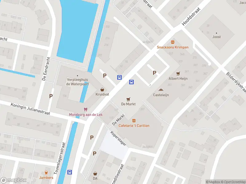 Ambulance met grote spoed naar de De Markt in Krimpen aan de Lek