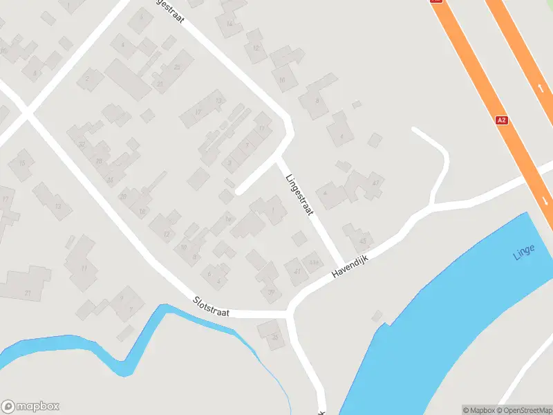 Brandweer met grote spoed naar de Lingestraat in Beesd vanwege reanimatie