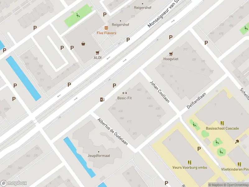 Traumahelikopter met grote spoed naar de Monseigneur van Steelaan in Voorburg