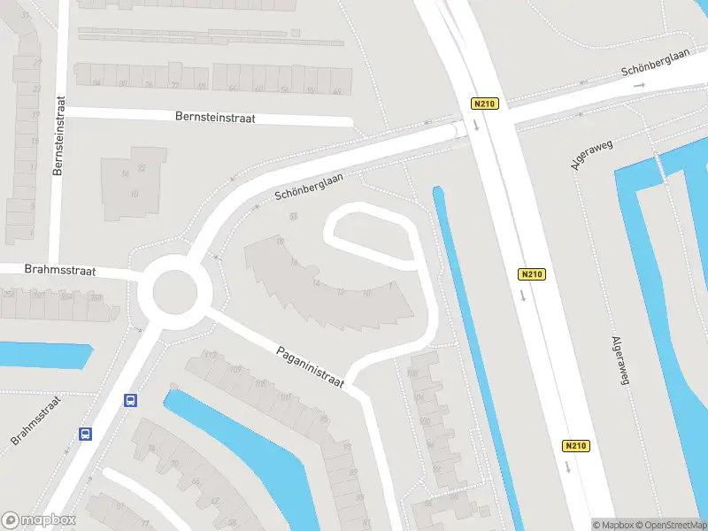 Ambulance met grote spoed naar de Wagnerstraat in Capelle aan den IJssel