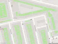 Ambulance met gepaste spoed naar de Eemsstraat in Amsterdam