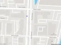 Ambulance met gepaste spoed naar de Rivium Boulevard in Capelle aan den IJssel