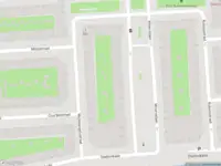 Ambulance met grote spoed naar de Watteaustraat in Amsterdam