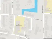 Ambulance met grote spoed naar de Albert Schweitzerstraat in Barendrecht