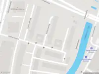 Ambulance met gepaste spoed naar de Delflandseweg in Schiedam