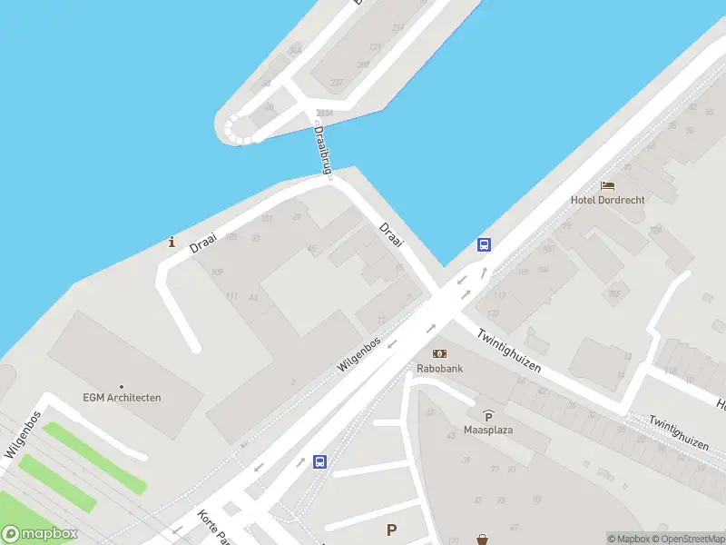 Ambulance met grote spoed naar de Draai in Dordrecht