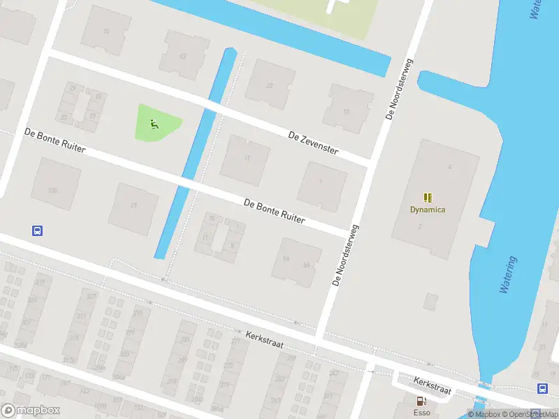 Ambulance met grote spoed naar de De Bonte Ruiter in Wormerveer