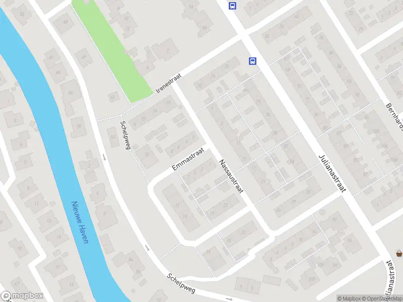 Brandweer met gepaste spoed naar de Emmastraat in Strijen vanwege afhijsen patient