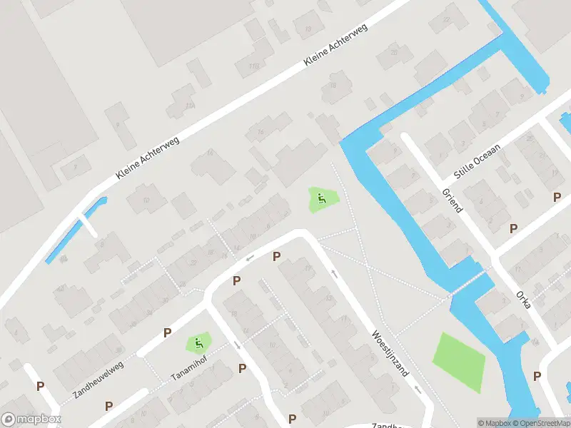 Ambulance met grote spoed naar de Gletsjerzand in Naaldwijk