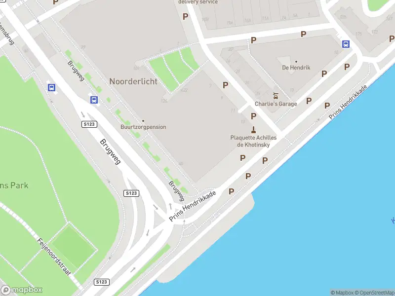 Besteld ambulance vervoer naar de Prins Hendrikkade in Rotterdam