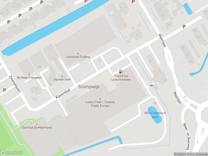 Ambulance met grote spoed naar de Klaverblad in Leidschendam