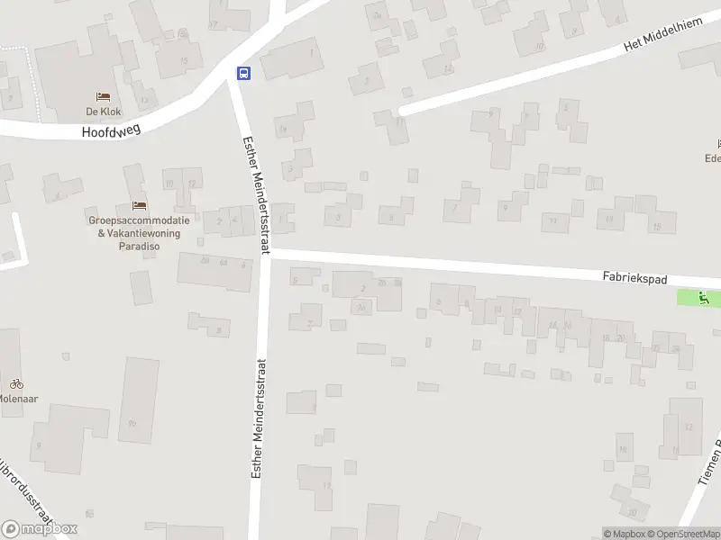 Brandweer met grote spoed naar de Fabriekspad in Buren vanwege gebouwbrand