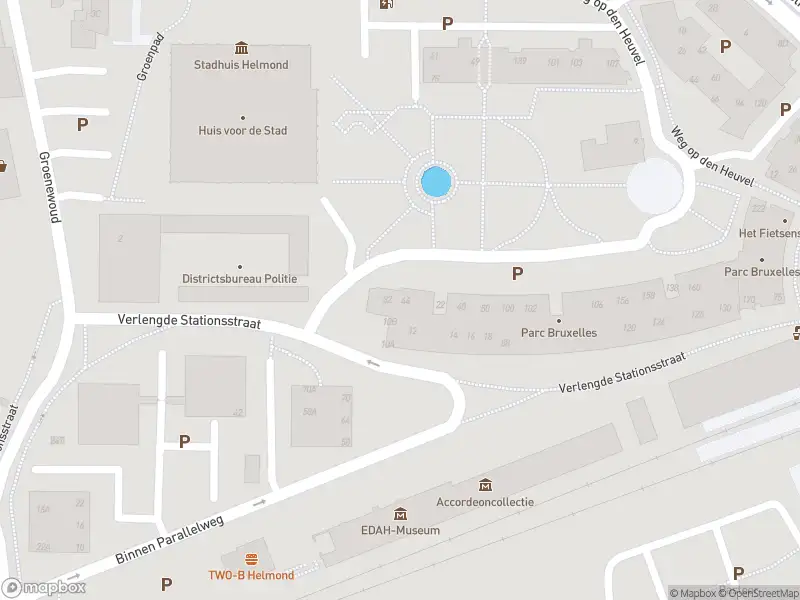 Brandweer met gepaste spoed naar de Groenstraat in Helmond vanwege een liftopsluiting