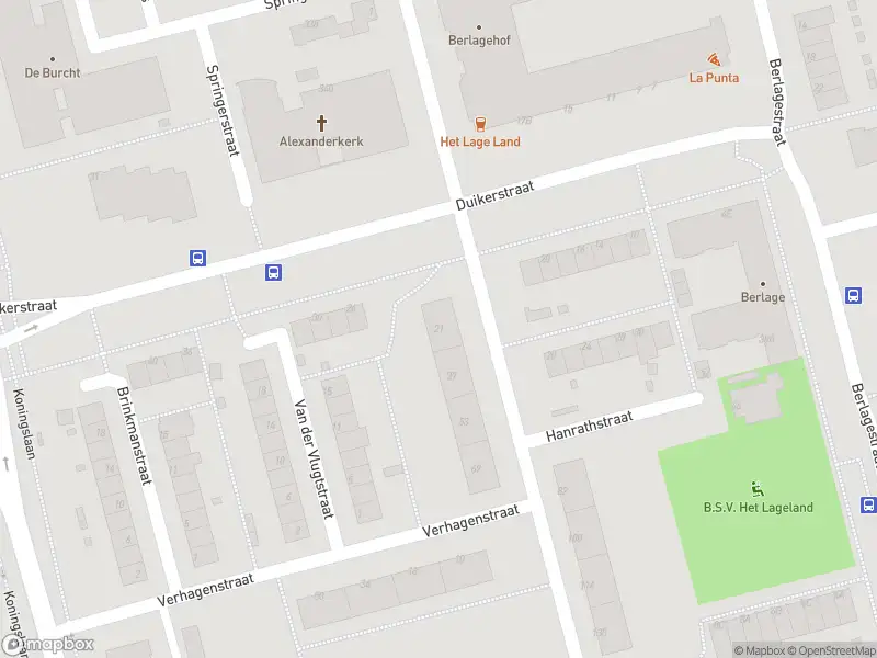 Ambulance met gepaste spoed naar de Hanrathstraat in Rotterdam