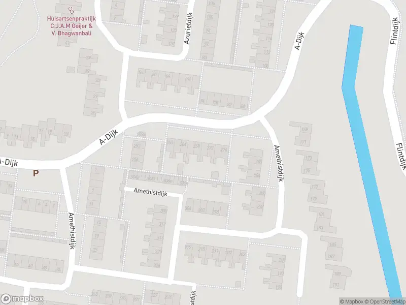 Politie met grote spoed naar de Barietdijk in Roosendaal vanwege letsel