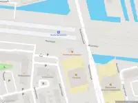 Ambulance met gepaste spoed naar de Willensplein in Gouda