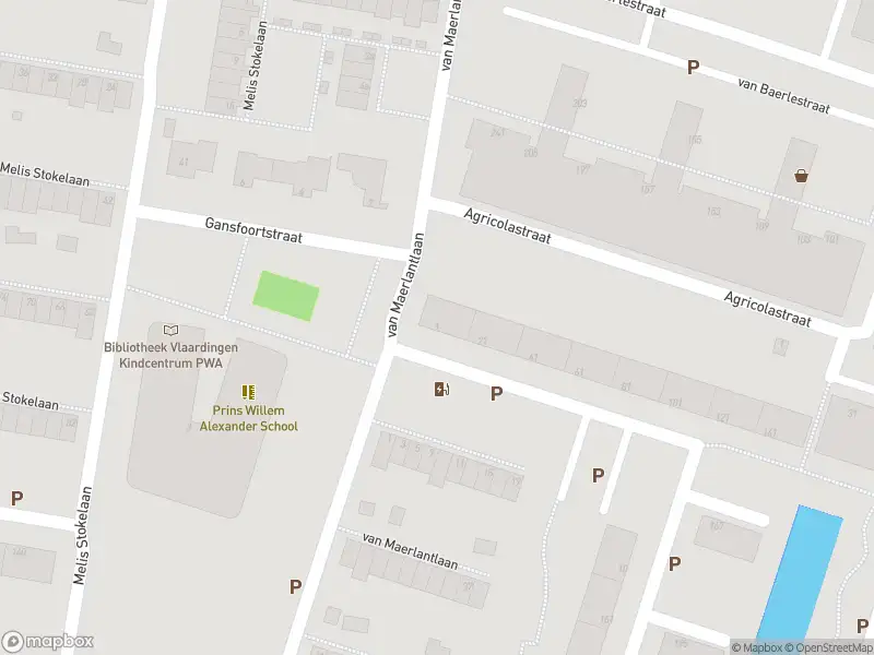 Ambulance met grote spoed naar de Datheenstraat in Vlaardingen