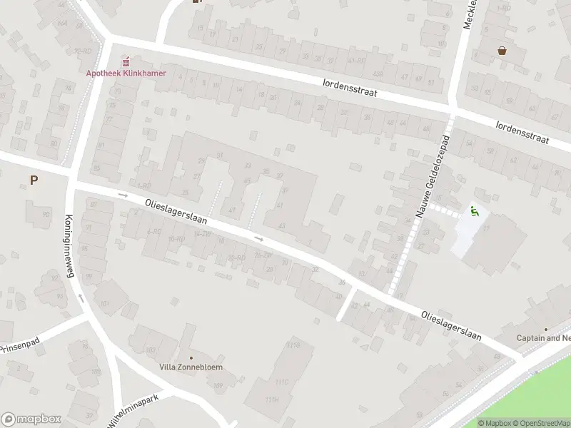 Brandweer met grote spoed naar de Raamsingel in Haarlem vanwege reanimatie