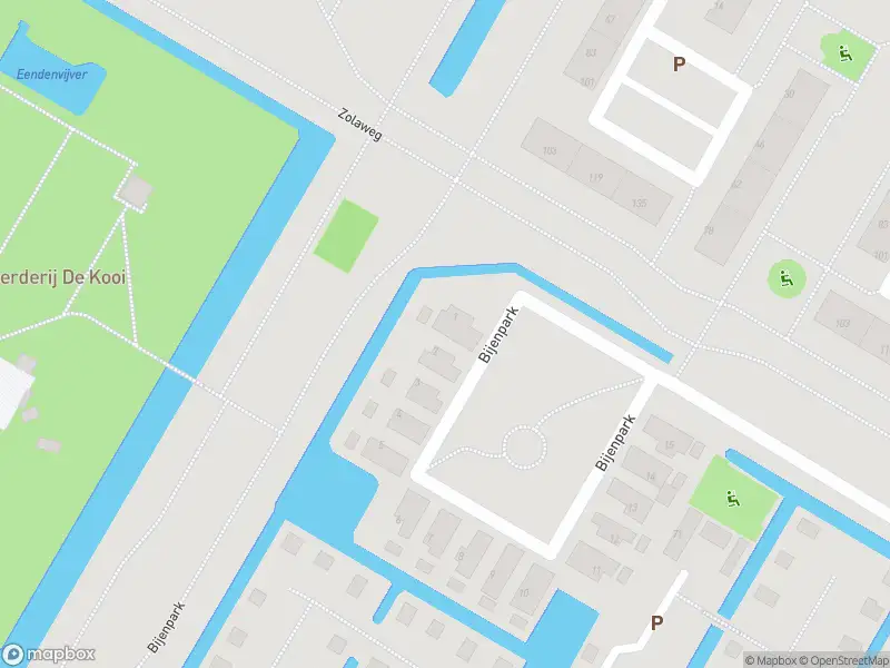 Ambulance met gepaste spoed naar de Bijenpark in Rotterdam