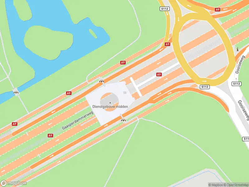 Brandweer met grote spoed naar de Gaasperdammerweg in Amsterdam