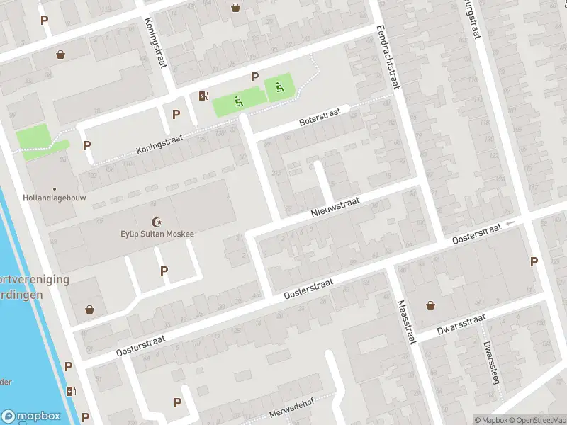 Brandweer met grote spoed naar de Nieuwstraat in Vlaardingen vanwege wateroverlast