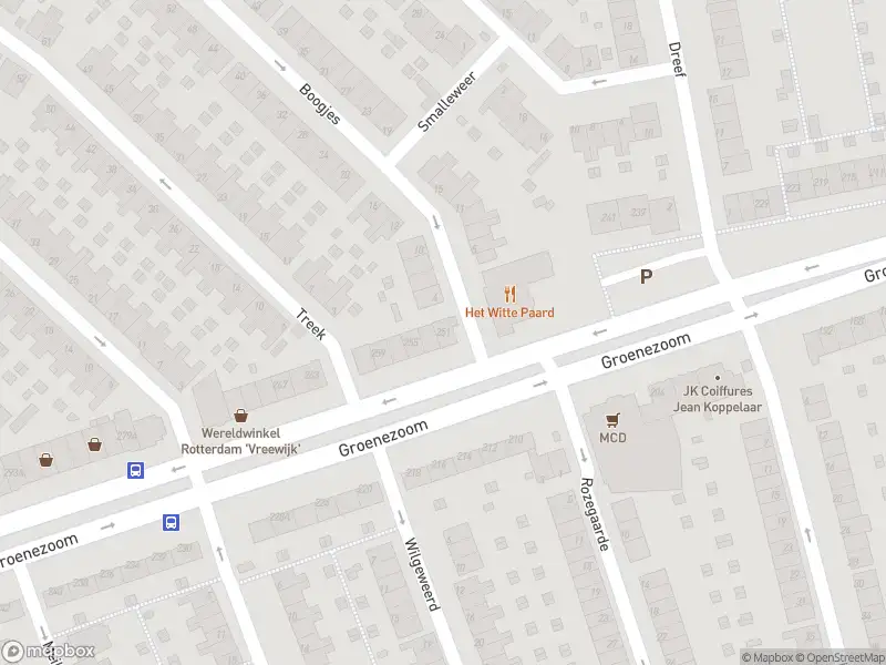 Ambulance met grote spoed naar de Groenezoom in Rotterdam