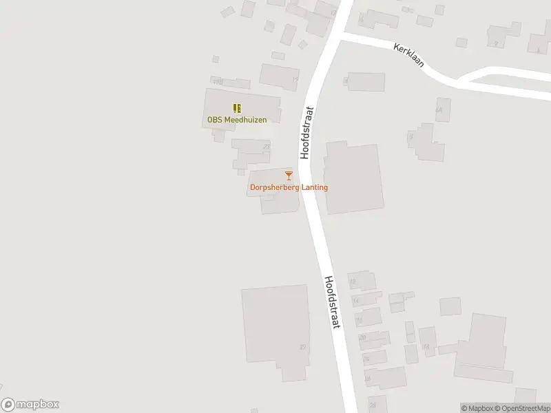 Politie met grote spoed naar de Hoofdstraat in Meedhuizen vanwege ongeval met letsel