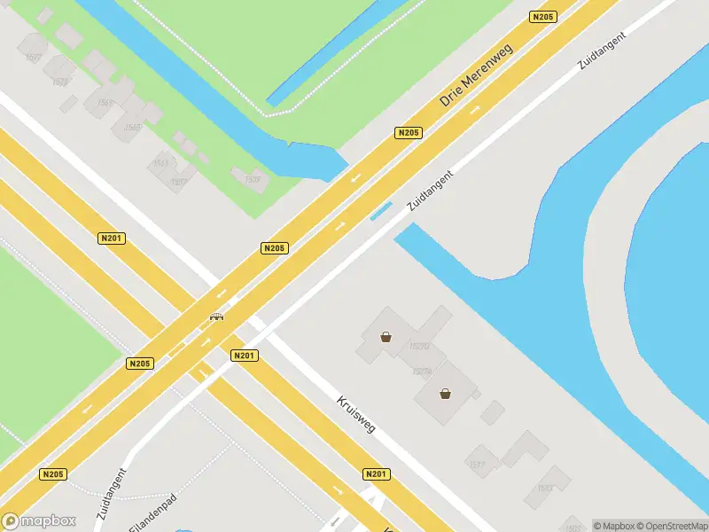 Ambulance met grote spoed naar de Kruisweg in Cruquius