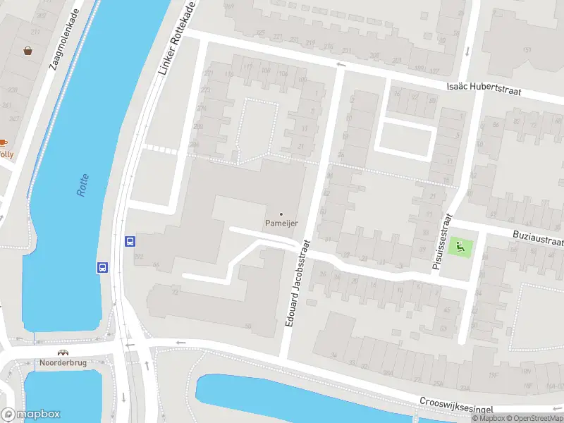 Ambulance met grote spoed naar de Edouard Jacobsstraat in Rotterdam