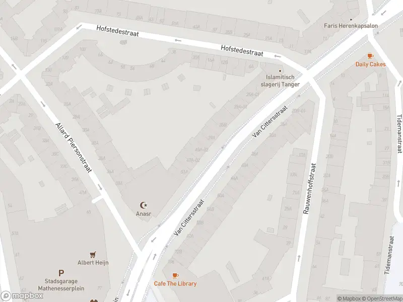 Ambulance met gepaste spoed naar de Van Cittersstraat in Rotterdam