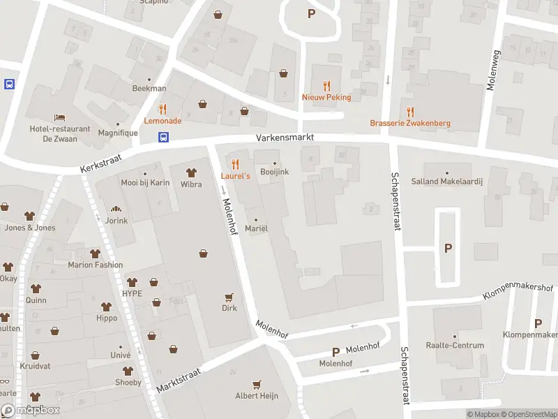 Politie naar de Mettingenlaan in Raalte vanwege aanrijding met letsel