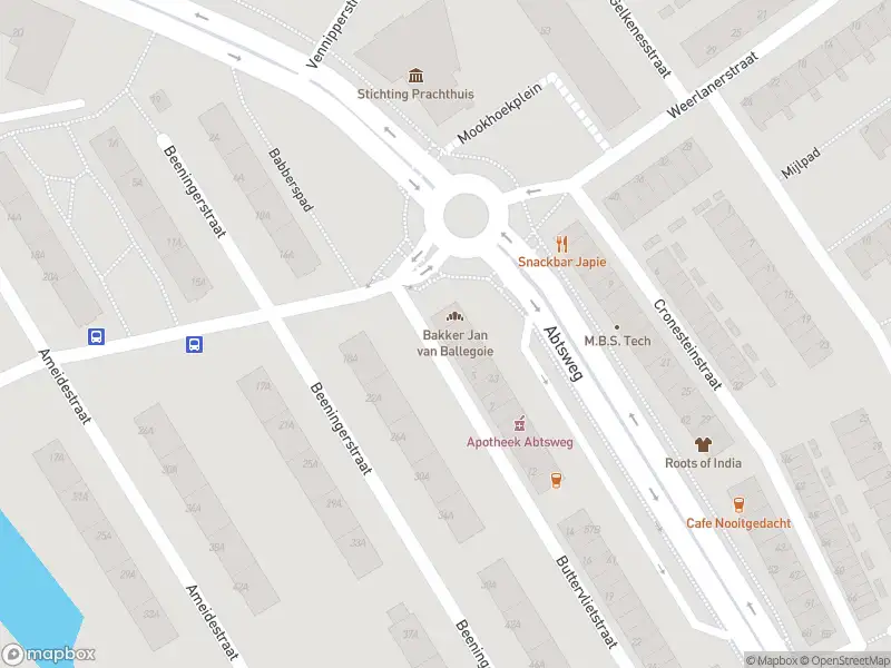 Ambulance met gepaste spoed naar de Buttervlietstraat in Rotterdam