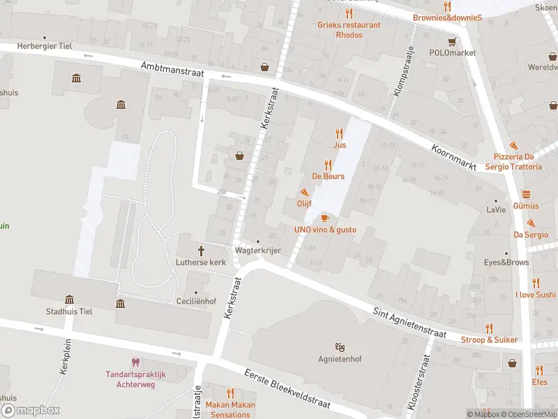 Brandweer met gepaste spoed naar de Kerkstraat in Tiel vanwege stankoverlast