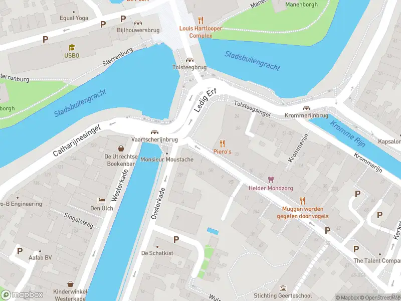 Politie naar de Ledig Erf in Utrecht vanwege aanrijding met letsel