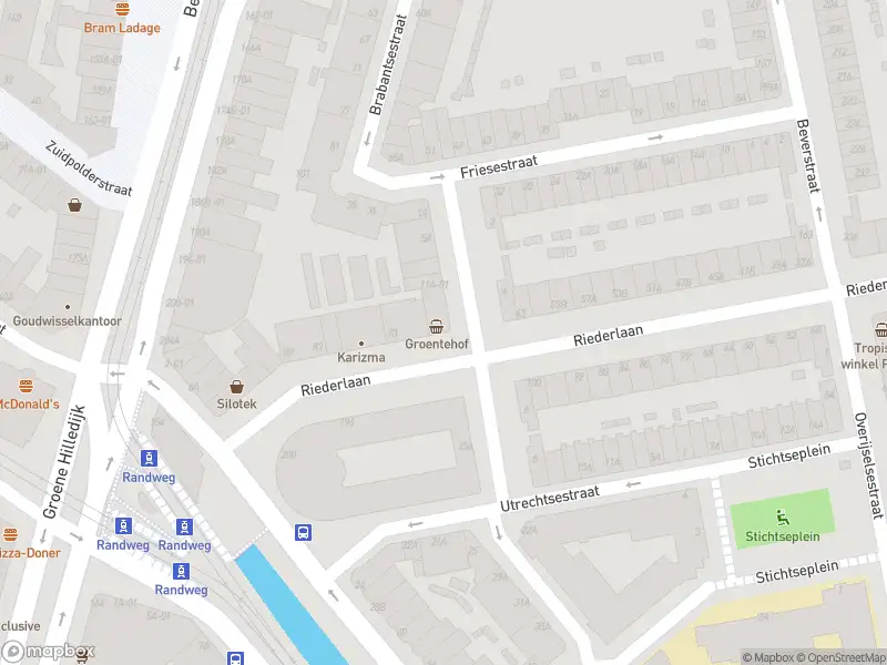 Ambulance met grote spoed naar de Hollandsestraat in Rotterdam