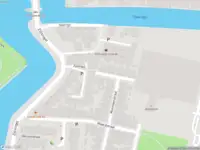 Ambulance met grote spoed naar de Van Galenstraat in Leiden