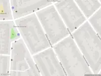 Ambulance met gepaste spoed naar de Anthonie Muysstraat in Schiedam