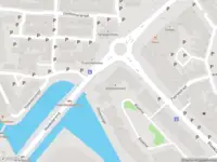 Politie met grote spoed naar de Hoeksterpoort in Leeuwarden vanwege ongeval met letsel