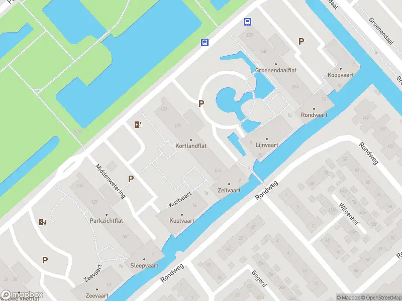 Ambulance met grote spoed naar de Middenwetering in Krimpen aan den IJssel