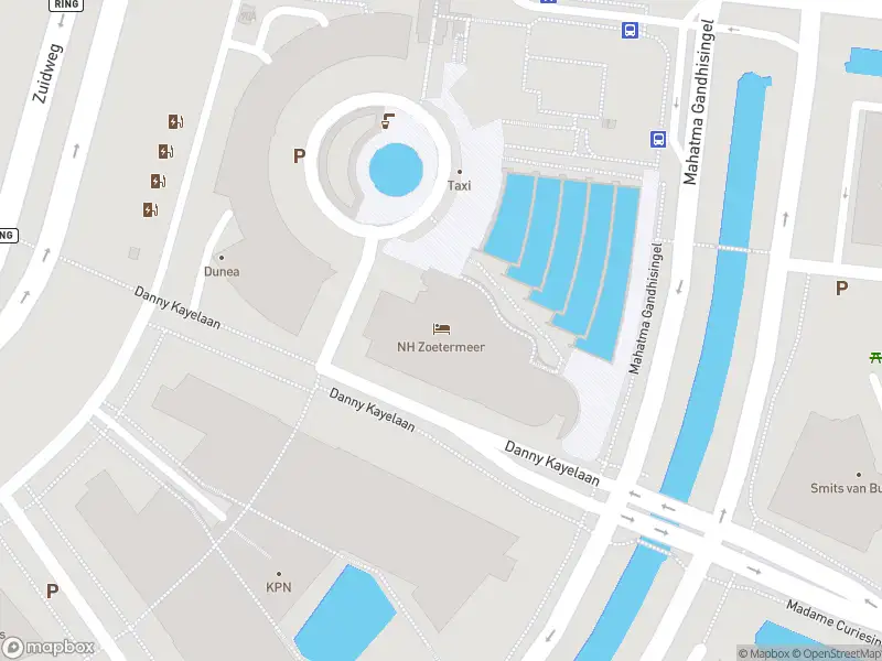 Ambulance met gepaste spoed naar de Danny Kayelaan in Zoetermeer