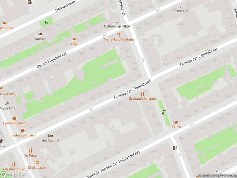 Ambulance met gepaste spoed naar de Hemonystraat in Amsterdam