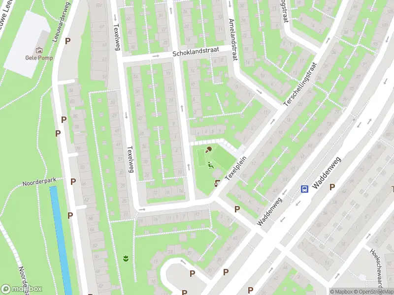 Ambulance met grote spoed naar de Pelikaanstraat in Amsterdam