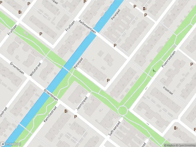 Ambulance met grote spoed naar de Fruitlaan in Wateringen