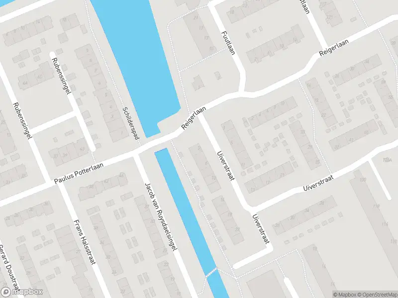 Ambulance met gepaste spoed naar de Uiverstraat in Capelle aan den IJssel