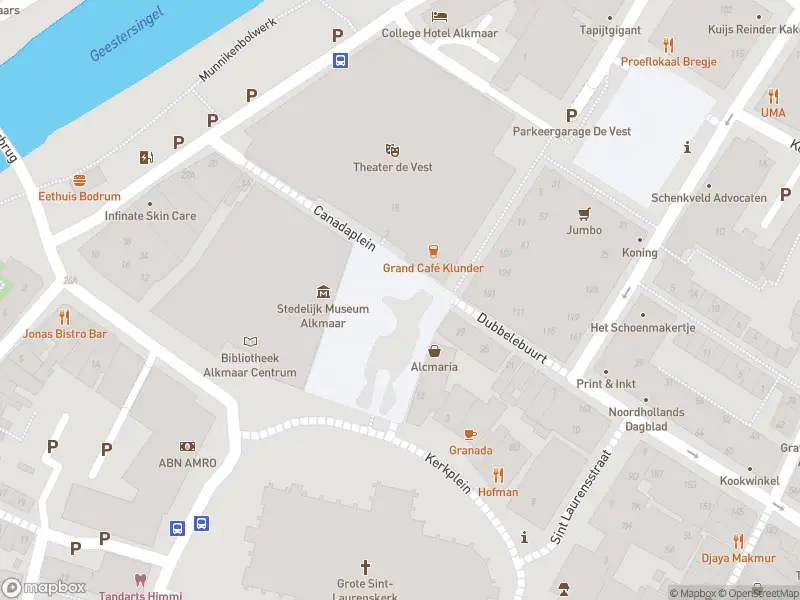 Brandweer met gepaste spoed naar de Canadaplein in Alkmaar vanwege afgaan automatisch brandalarm