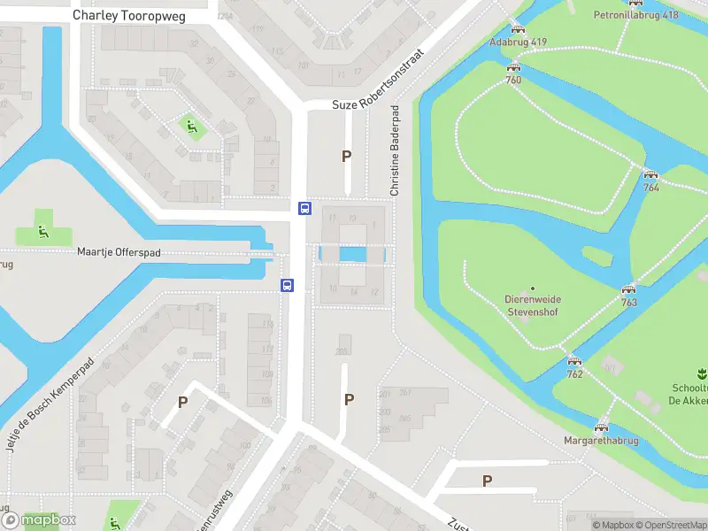 Brandweer met gepaste spoed naar de Maartje Offerspad in Leiden vanwege een liftopsluiting