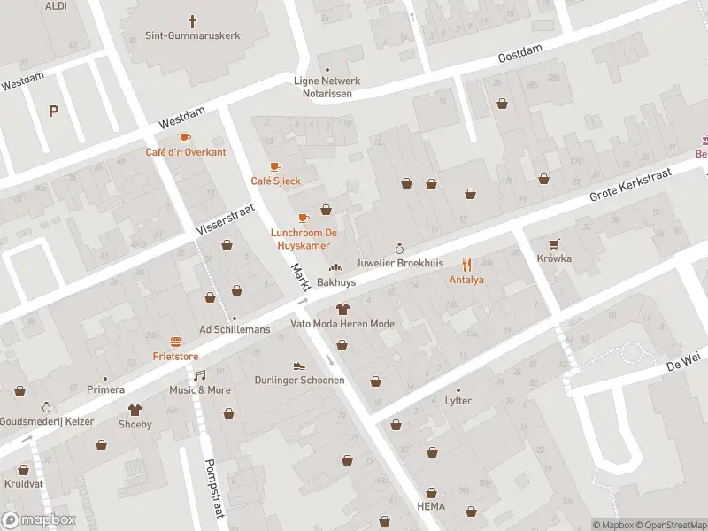 Ambulance met grote spoed naar de Grote Kerkstraat in Steenbergen