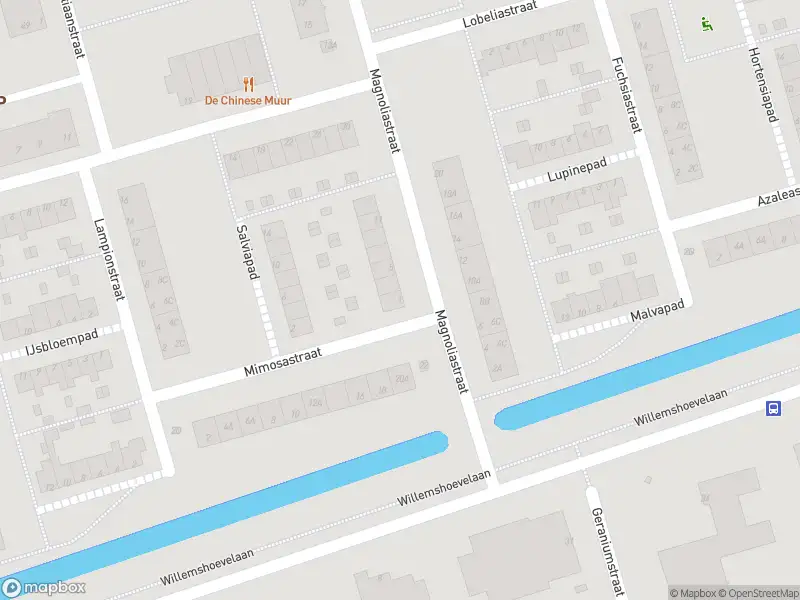 Ambulance met gepaste spoed naar de Magnoliastraat in Spijkenisse