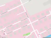 Ambulance met grote spoed naar de Arie de Jongstraat in 's-Gravenhage